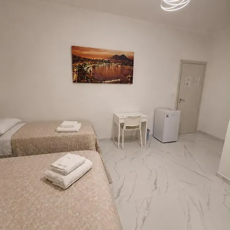 بيت ضيافة Casa Carmela Spaccanapoli