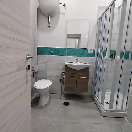 بيت ضيافة Casa Carmela Spaccanapoli نابولي